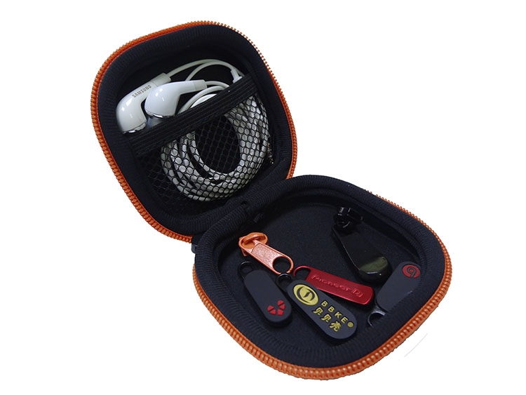 eva耳機(jī)包使用圖